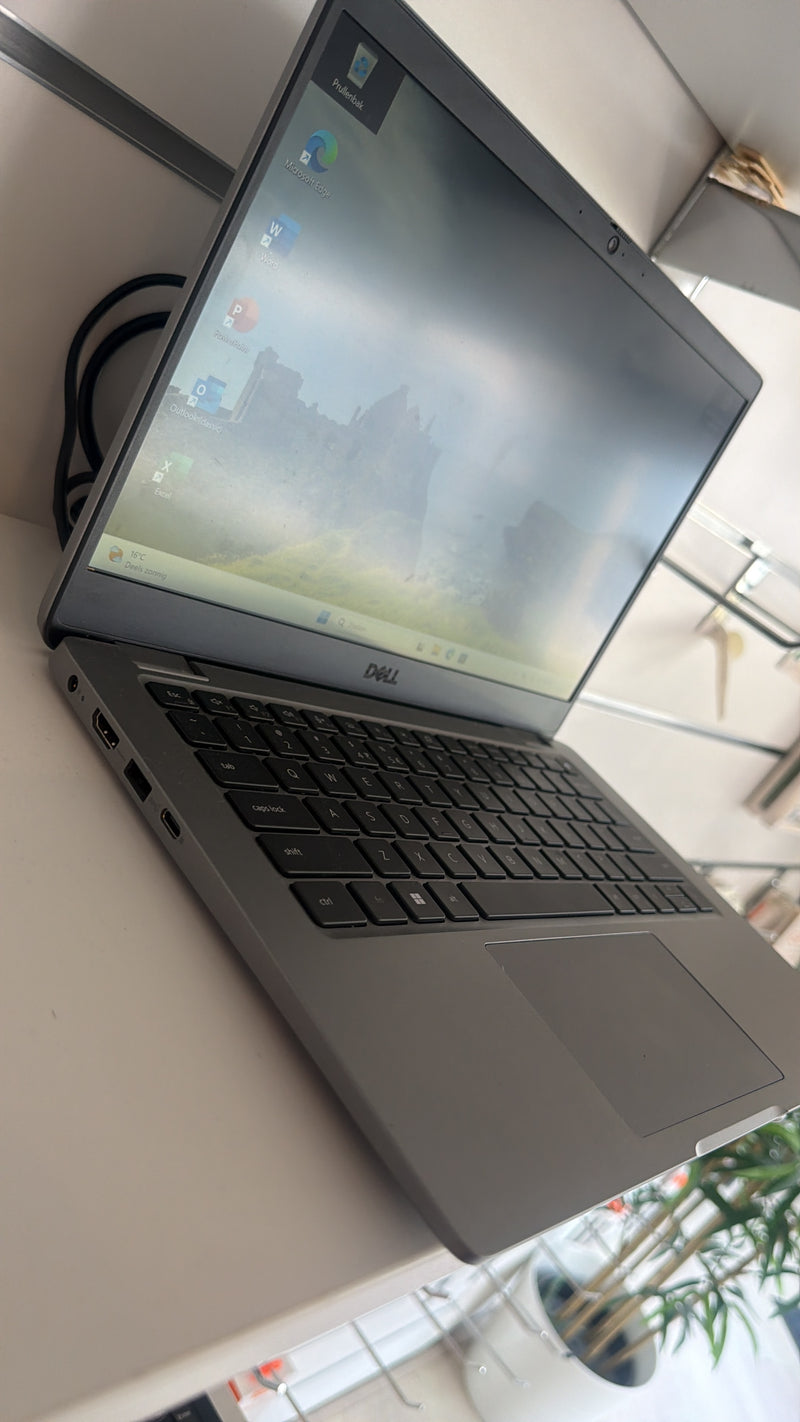 Lenovo IdeaPad 3 15ALC6 – AMD Ryzen 5 5500U | 8 GB RAM | 240 GB SSD | 15,6″ | Windows 11 Home