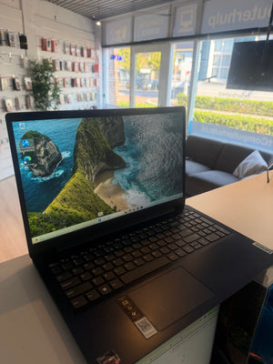 Lenovo IdeaPad 3 15ALC6 – AMD Ryzen 5 5500U | 8 GB RAM | 240 GB SSD | 15,6″ | Windows 11 Home
