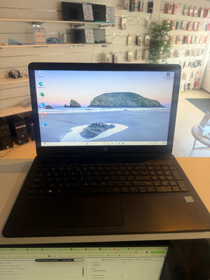 HP Notebook 15 – Intel Core i3-7020U | 8 GB RAM | 128 GB SSD | 15,6″ Full HD | Windows 11 Home