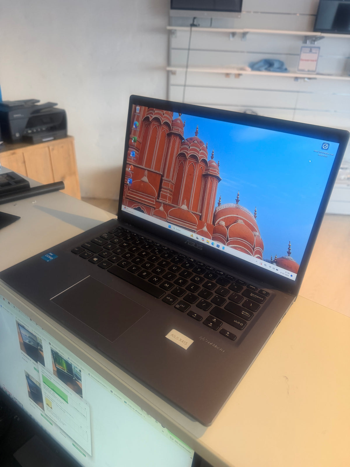 ASUS VivoBook 14 – BEHUIZING SCHADE | Intel Core i3-1115G4 | 8 GB RAM | 256 GB SSD | 14″ Full HD