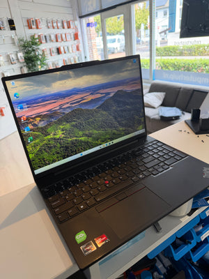 Lenovo ThinkPad E16 Gen 1 | Ryzen 5 | 16GB | 512GB SSD | Windows 11 Pro
