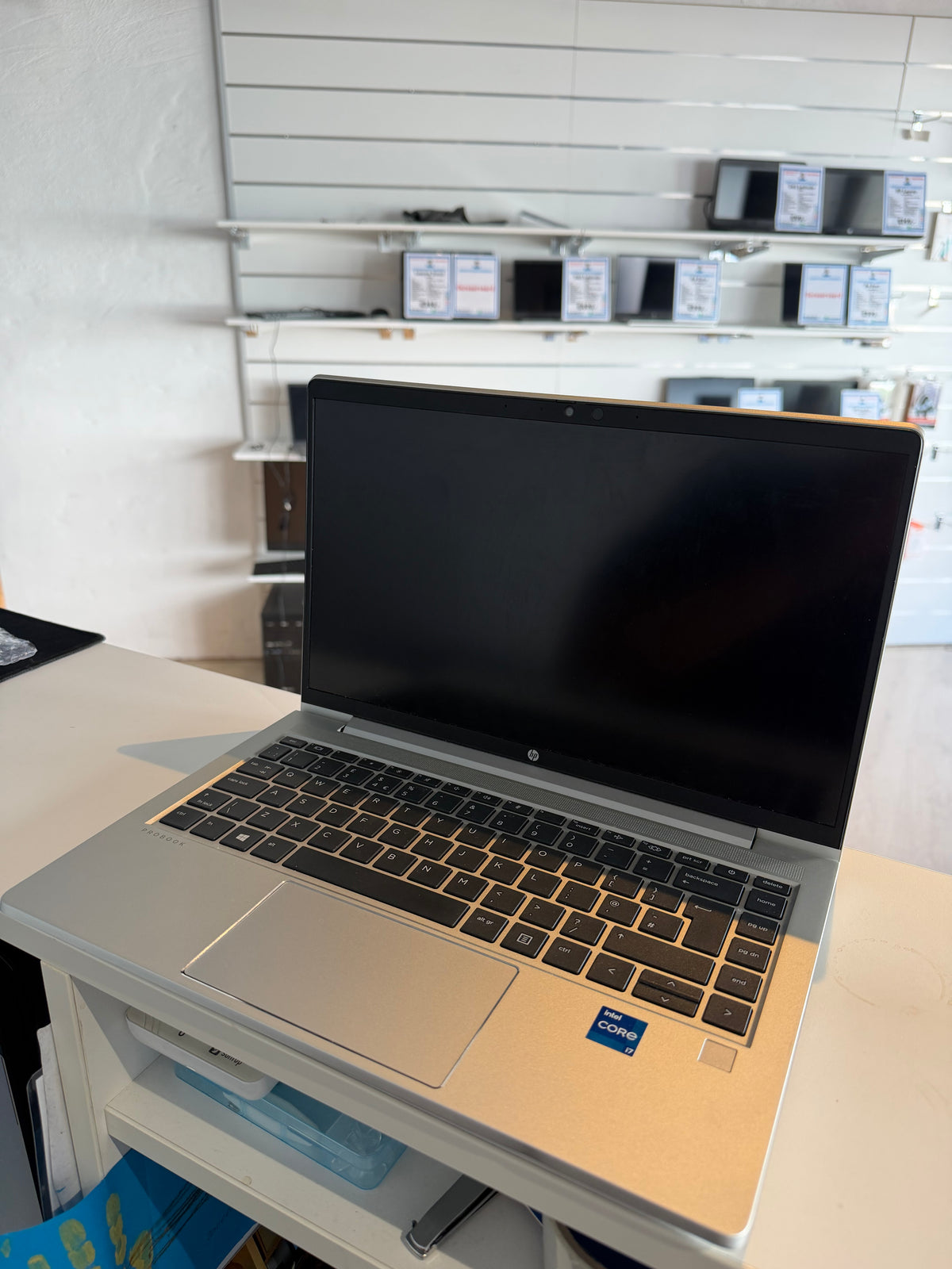 HP ProBook 640 G8 | i7-1165G7 | 16GB RAM | 512GB SSD | Windows 11 Pro