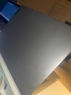 Lenovo IdeaPad S145-14IIL – Intel Core i5 | 8 GB | 256 GB SSD | 14″ Full HD | Windows 11 Pro