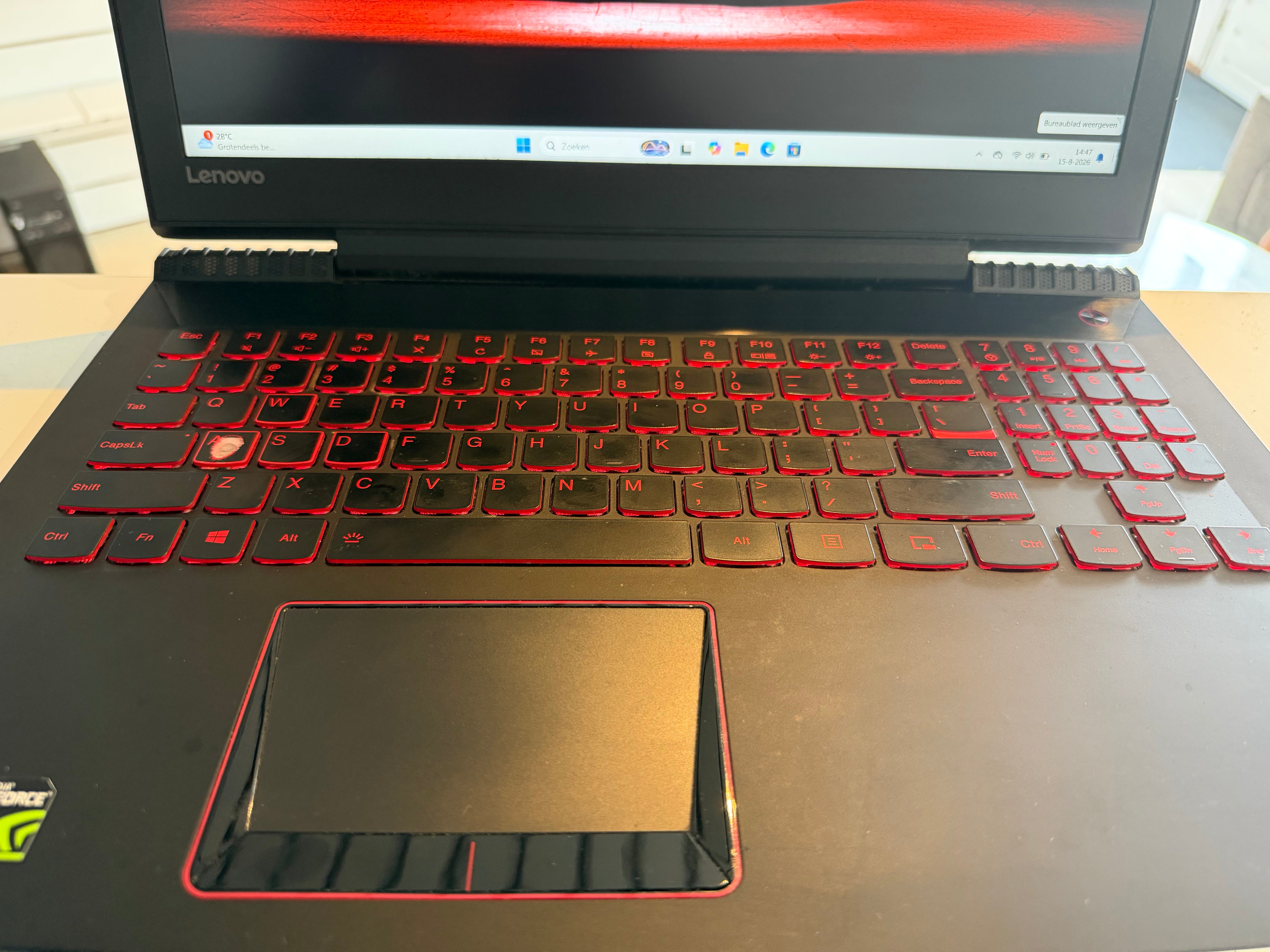 Lenovo Legion Y520-15IKBN (80WK00Q4MH) – Intel Core i5-7300HQ | 8 GB | 128 GB SSD + 1 TB HDD | NVIDIA GeForce GTX 1050 | 15,6″ Full HD | Windows 11 Pro