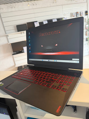 Lenovo Legion Y520-15IKBN (80WK00Q4MH) – Intel Core i5-7300HQ | 8 GB | 128 GB SSD + 1 TB HDD | NVIDIA GeForce GTX 1050 | 15,6″ Full HD | Windows 11 Pro