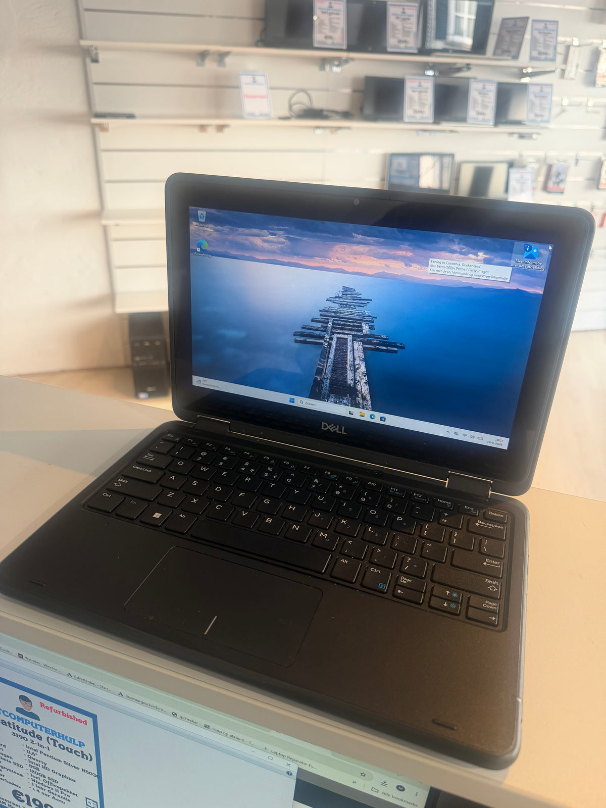 Dell Latitude 3190 2-in-1 Touchscreen | 8GB | 128GB SSD | Windows 11 Pro