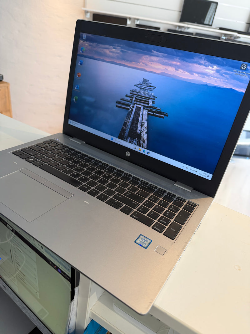 HP ProBook 650 G5 | i5-8265U | 16 GB | 500 GB SSD | 15,6″ Full HD | Windows 11 Pro